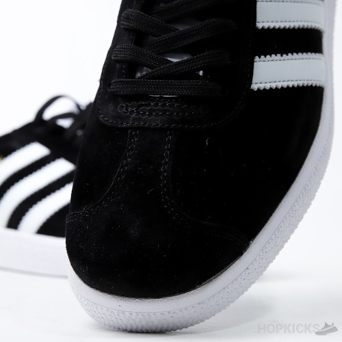 adidas gazelle black white